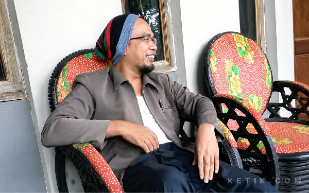 Thumbnail Berita - Pengasuh Ponpes di Pemalang: Tolak LGBT, Tapi Jangan Ada Kekerasan dan Diskriminasi