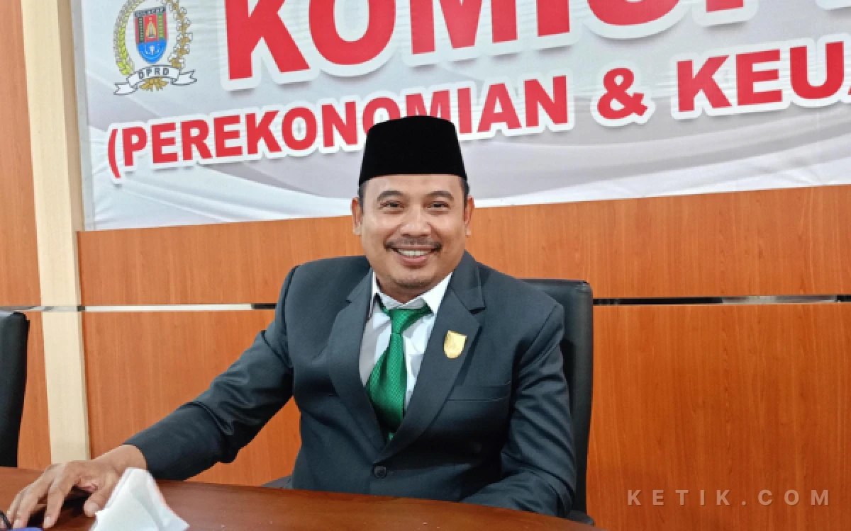 Thumbnail Berita - Ketua Komisi B DPRD Cilacap Dorong Pemkab Lakukan Penataan Opsen Pajak, Benahi Perusda dan Agresif Raih Anggaran Pusat