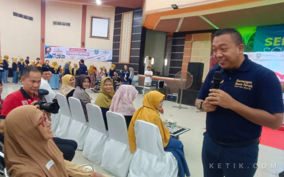 Thumbnail Berita - Dinkes Situbondo dan JFF Kembali Gelar Operasi Katarak Massal, Targetkan 1.000 Pasien