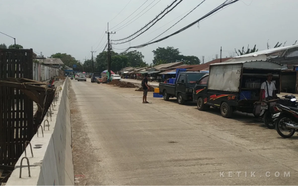 Thumbnail Berita - Progres Perbaikan Jalan Pasar Gadang Kota Malang Capai 82 Persen, November 2026 Ditargetkan Rampung