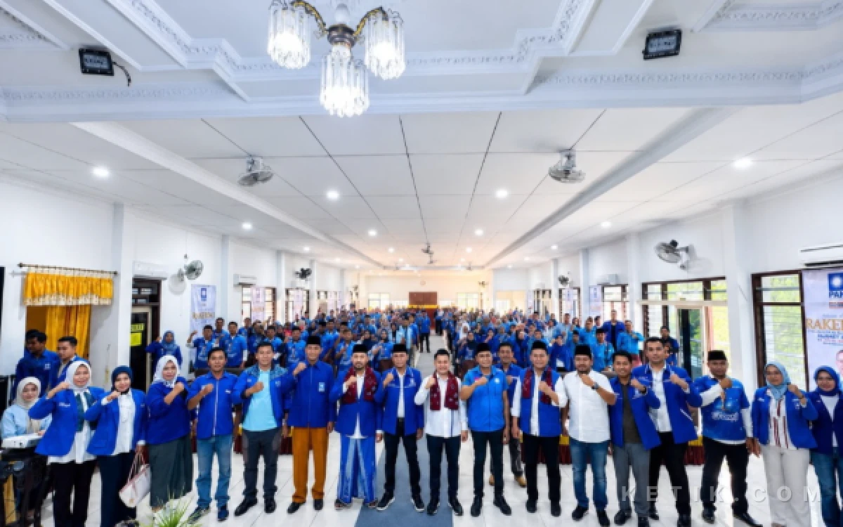 Thumbnail Berita - PAN Bangkalan Perkuat Basis, 500 Relawan Resmi Dikukuhkan
