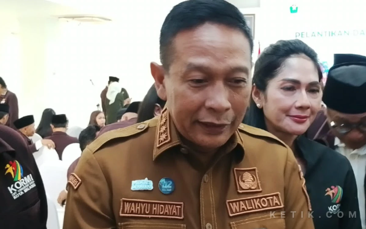 Thumbnail Berita - Pelantikan 176 Pejabat Pemkot Malang Sempat Batal, Wahyu Hidayat Beri Sinyal Dilakukan Bulan Ini