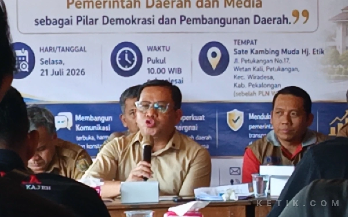 Thumbnail Berita - Plt Bupati Pekalongan Janji Fasilitasi BPJS dan Media Center bagi Jurnalis