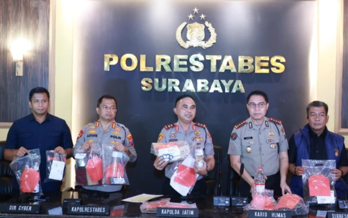 Thumbnail Berita - Polda Jatim Amankan 11 Oknum Diduga Hendak Picu Kerusuhan Demo Mahasiswa di Tiga Lokasi, Ini Daftarnya