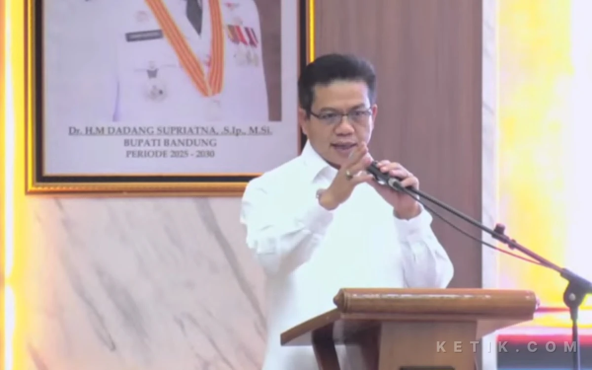 Thumbnail Berita - Kadin Kabupaten Bandung Kembali Satu, Bupati KDS Tantang Undang Investasi dan Lapangan Kerja