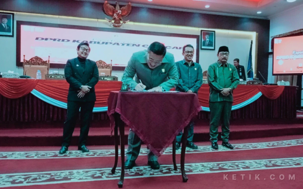 Thumbnail Berita - Pemkab dan DPRD Cilacap Setujui Nota Kesepakatan Kebijakan Umum APBD (KUA) Serta PPAS TA 2027 dan Perubahan APBD TA 2026