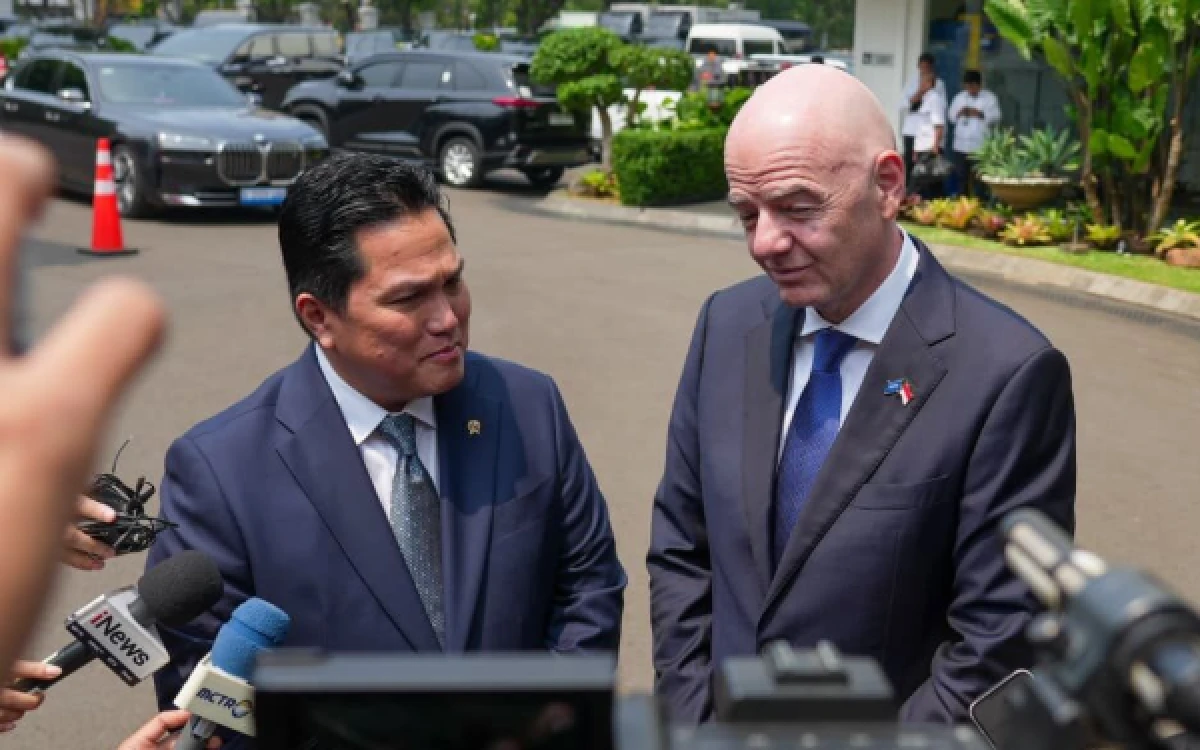 Thumbnail Berita - Temui Prabowo, Presiden FIFA Puji Kemajuan Sepak Bola Indonesia