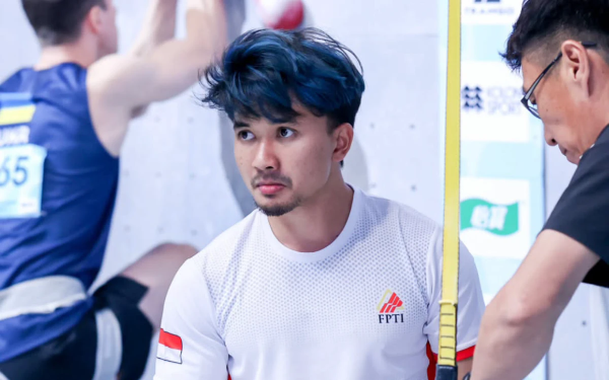 Thumbnail Berita - Pecahkan Rekor Panjat Tebing Asian Games 2026, Aditya Tri Syahria Masuk Putaran Final