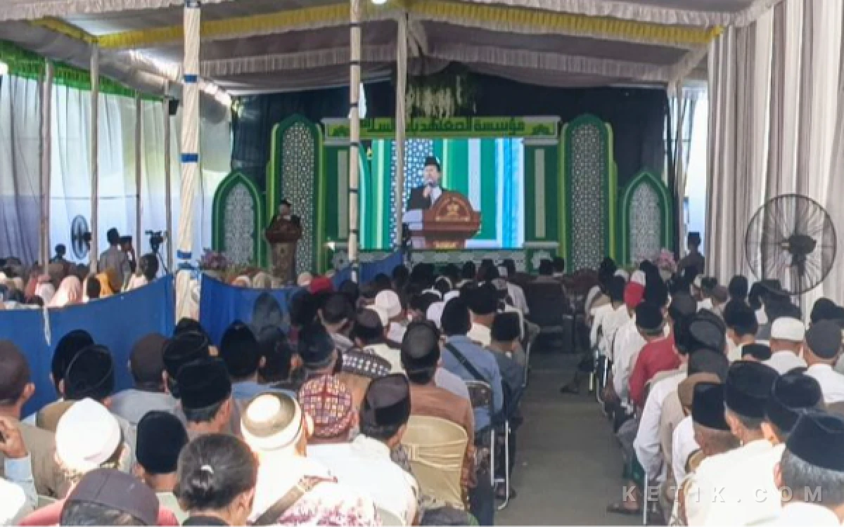 Thumbnail Berita - Tahun Baru Islam di Babussalam, Gus Thoriq Gaungkan Malang Jadi Kabupaten Pesantren Pancasila  ‎