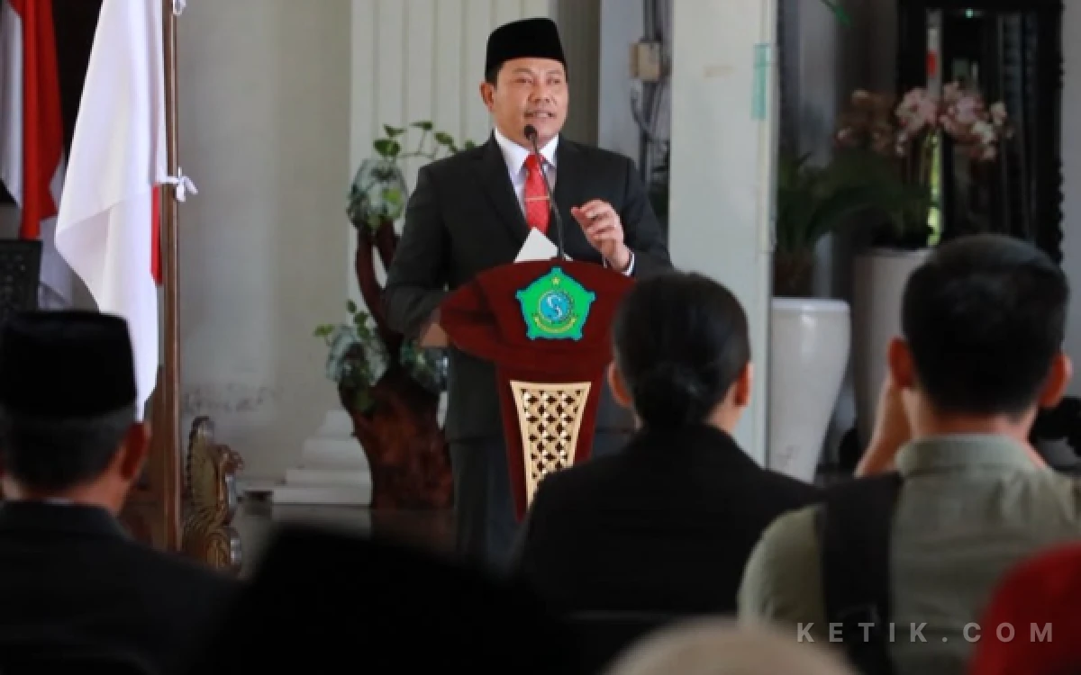 Thumbnail Berita - Bupati Subandi: Mutasi Pejabat Pemkab Sidoarjo Bersih dari Gratifikasi dan Titip-titipan