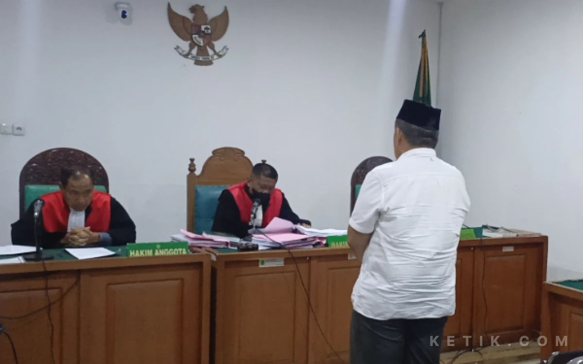 Thumbnail Berita - Tuntutan 6 Tahun Lebih, Amin Mansur Divonis Ringan 3 Tahun di Kasus Lahan Negara