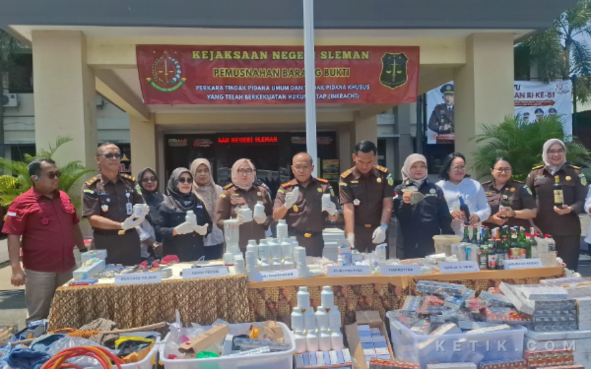 Thumbnail Berita - Kasus Narkoba Mendominasi, Kejari Sleman Musnahkan BB 154 Perkara dan Siapkan Balai Rehab