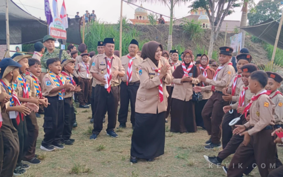 Thumbnail Berita - Buka Jambore Ranting dan Giat Prestasi, Ini Pesan Ketua Kwarcab Pramuka Situbondo