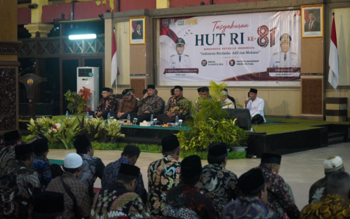 Thumbnail Berita - Wabup Tegal Ahmad Kholid Ajak Waga Jaga Persatuan dan Berkarya Nyata