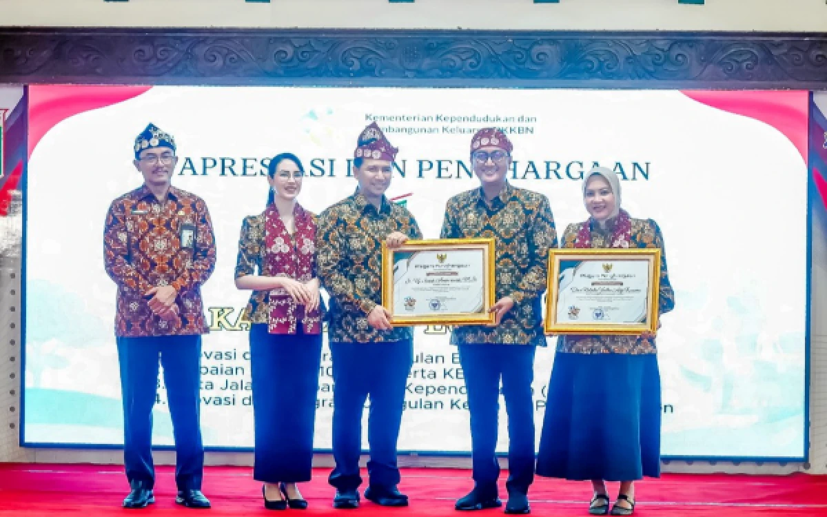 Thumbnail Berita - Lumajang Raih 4 Penghargaan Sekaligus dari Kemendukbangga