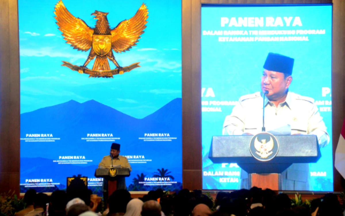 Thumbnail Berita - Prabowo Targetkan Petani Punya Motor Listrik, Guru Besar UB Beri Catatan Penting Ini
