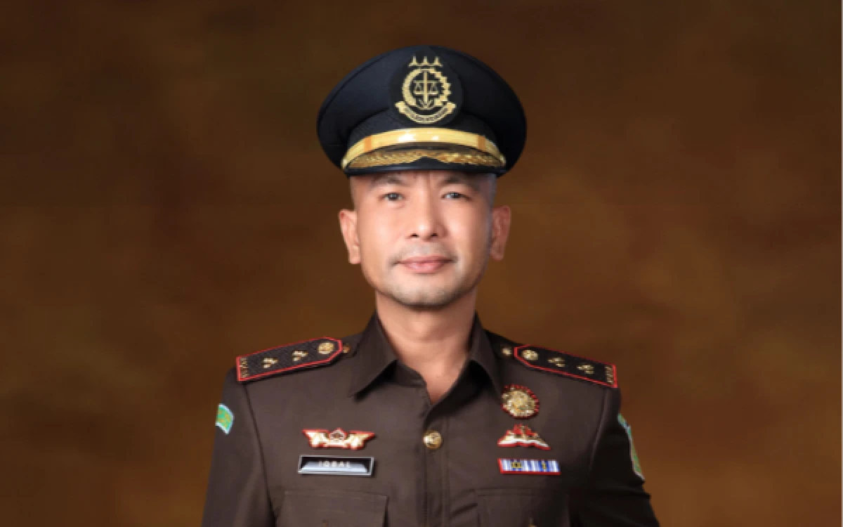 Thumbnail Berita - Dari Pesantren ke Kejaksaan, Perjalanan Hidup Kajari Sampang Mochamad Iqbal