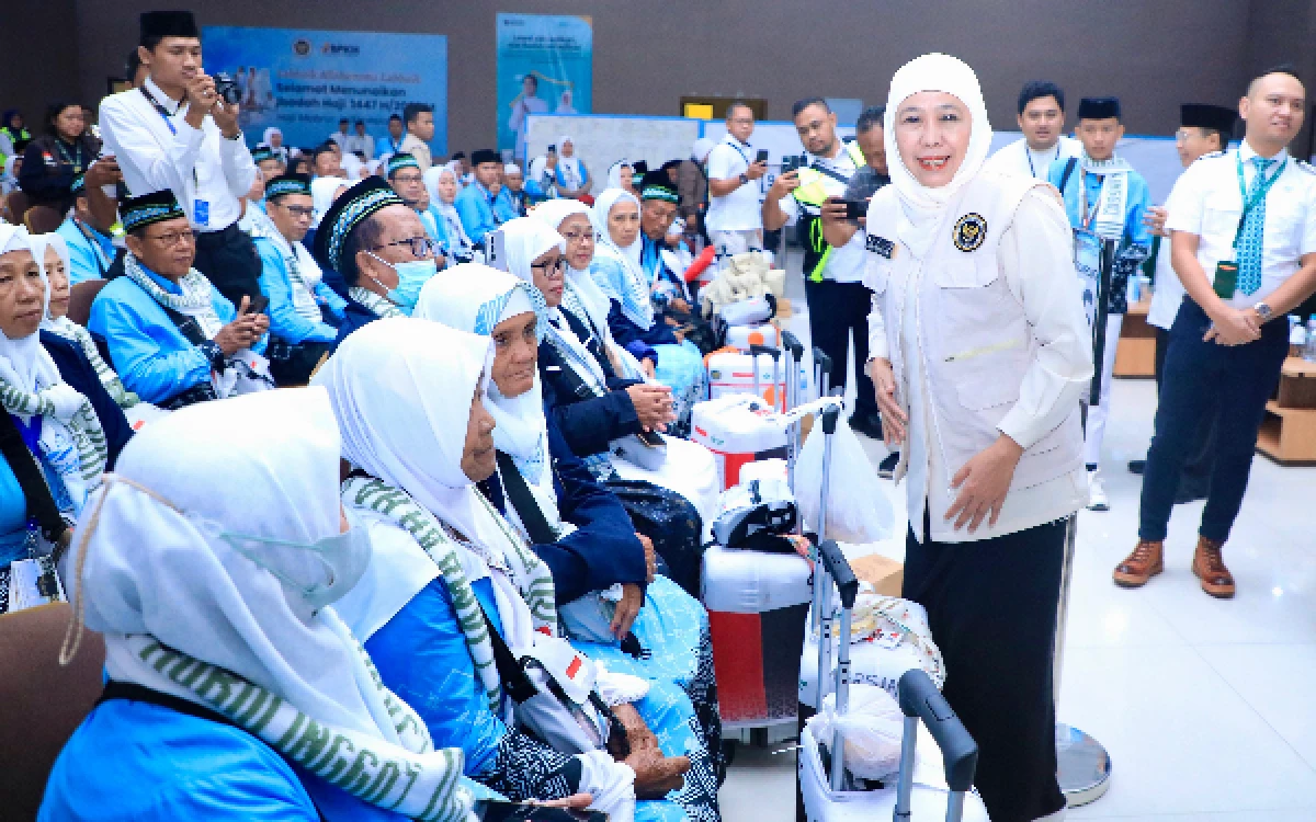 Thumbnail Berita - Hari ke-28 Operasionalisasi, 38.690 Jemaah Tergabung Dalam 102 Kloter Diberangkatkan ke Tanah Suci