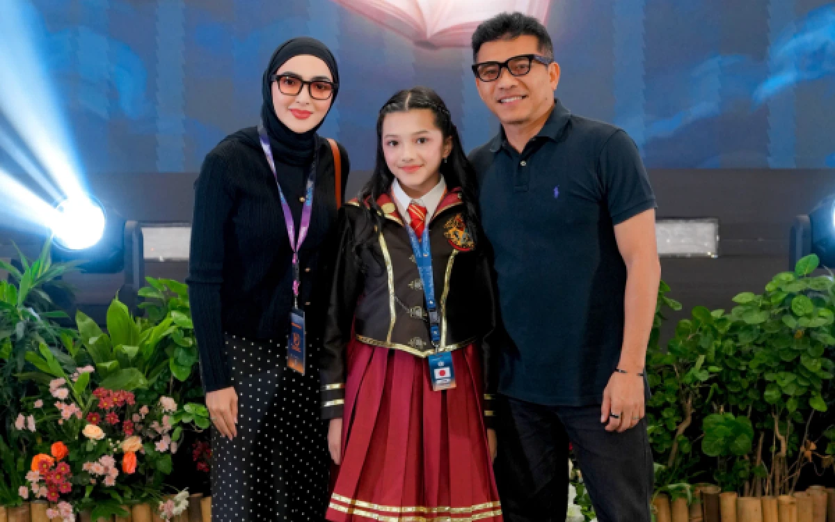 Thumbnail Berita - Arsy Hermansyah Bikin Bangga, Pidato di Forum Internasional
