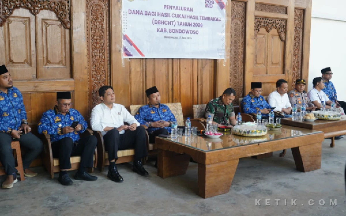 Thumbnail Berita - BLT DBHCHT 2026 Mulai Cair, 7.179 Buruh Tembakau Bondowoso Terima Bantuan Rp600 Ribu