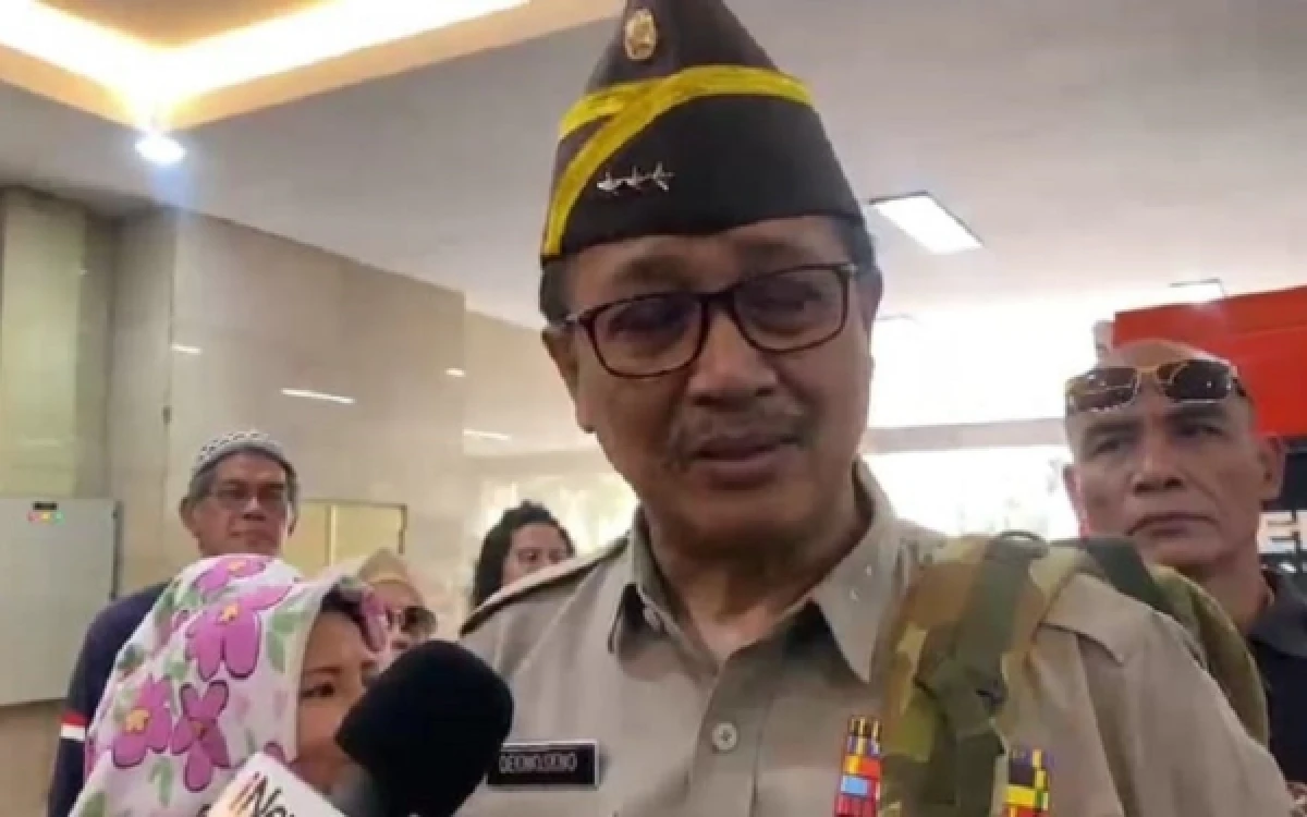 Thumbnail Berita - Kasus Lahan Sepolwan 15 Tahun Silam Diungkit, Oegroseno Datangi Bareskrim untuk Klarifikasi