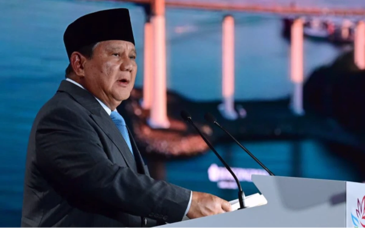 Thumbnail Berita - Di EEF ke-11 Vladivostok Rusia, Prabowo: Indonesia Tak Berpihak pada Blok Kekuatan Mana Pun