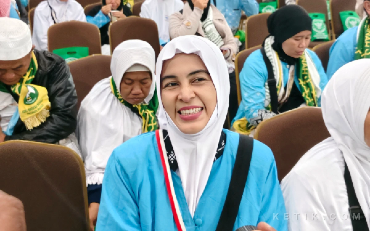 Thumbnail Berita - Jemaah Haji Bersyukur Tiba Selamat di Tanah Air, Sudah Rindukan Masakan Nusantara