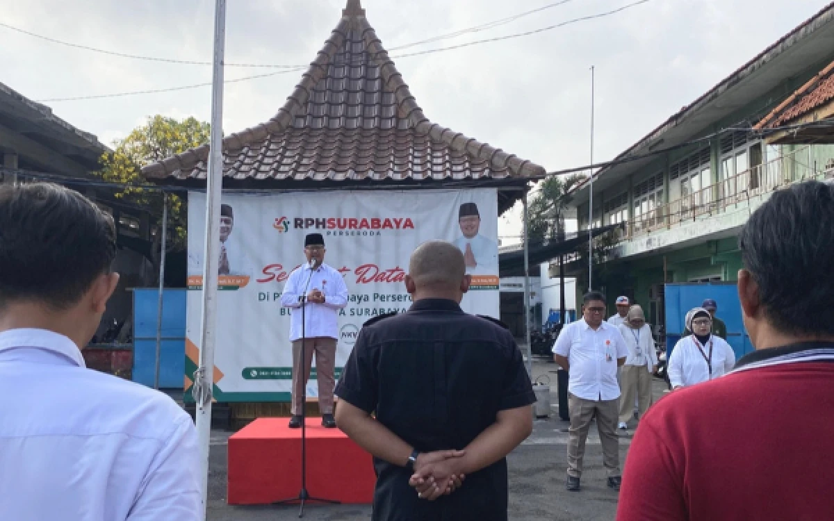 Thumbnail Berita - Tingkatkan SDM, Dirut RPH Surabaya Soroti Layanan Iduladha dan Relokasi Operasional