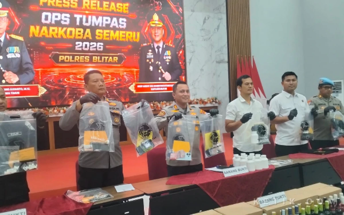 Thumbnail Berita - 10 Kasus Narkoba Dibongkar Polres Blitar, 13 Tersangka Diciduk dalam 12 Hari