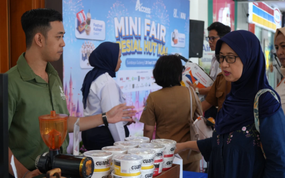Thumbnail Berita - KAI Daop 8 Surabaya Hadirkan Mini Fair HUT ke-81, Ada Kuliner Gratis hingga Live Music