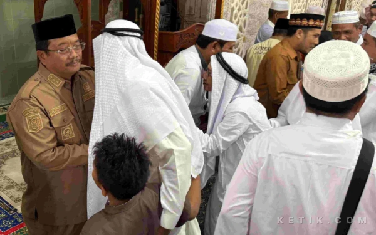 Thumbnail Berita - 91 Jemaah Haji Aceh Singkil Pulang Selamat, Bupati Oyon Berharap Kuota Haji Ditambah