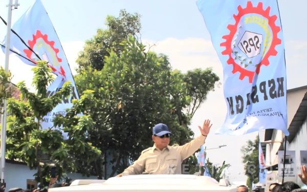 Thumbnail Berita - Presiden Ingatkan TNI-Polri Tak Bekingi Judi, Narkoba, Penyelundupan dan Aktivitas Ilegal Lain