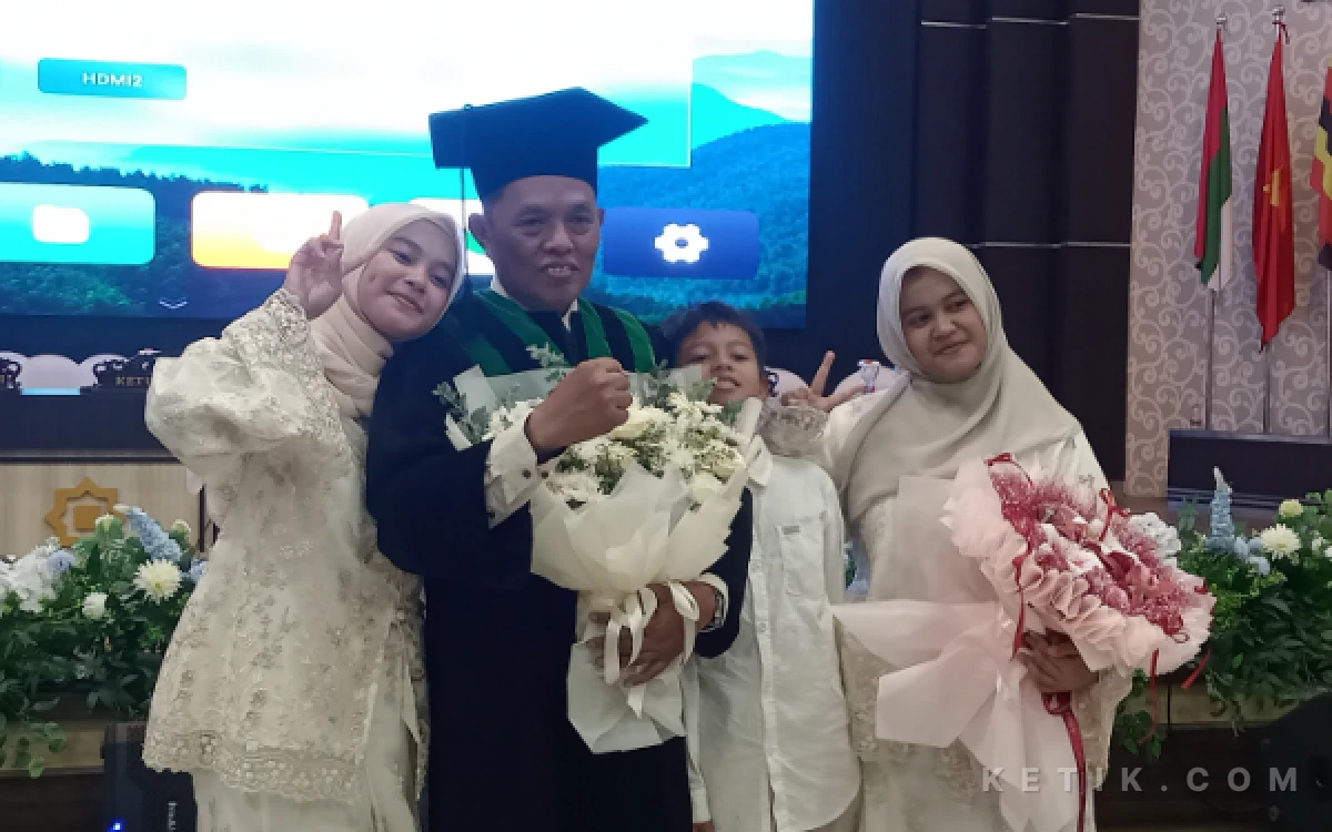 Thumbnail Berita - Resmi Jadi Guru Besar UIN Malang, Prof. Zaenul Mahmudi Soroti Hukum Kewarisan Islam di Indonesia