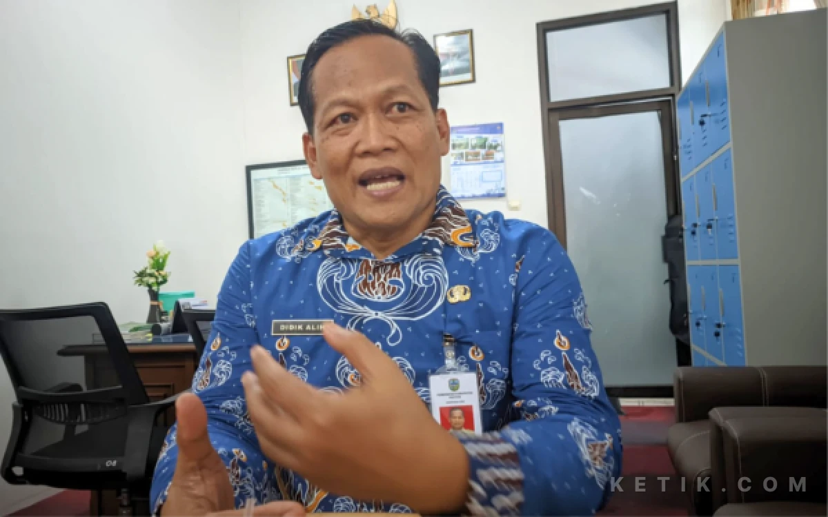 Thumbnail Berita - Sekwan Pastikan Efisiensi Anggaran Tak Hambat Anggota DPRD Pacitan Turun ke Masyarakat