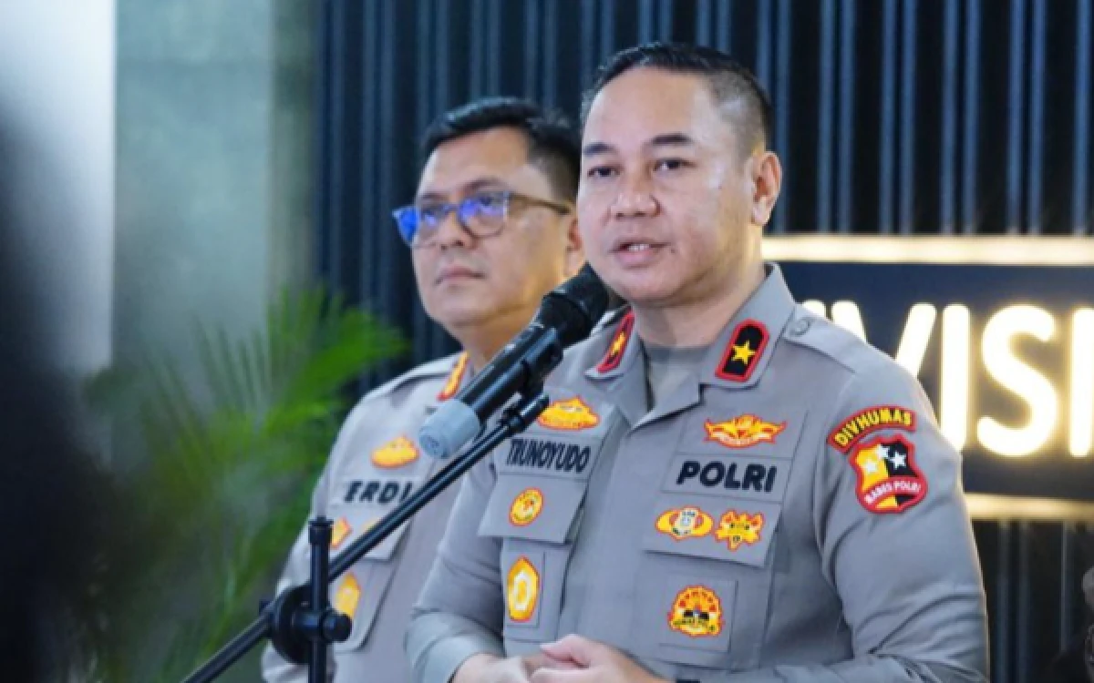 Thumbnail Berita - Polri Tangani 169 Kasus Karhutla, 113 Orang Jadi Tersangka