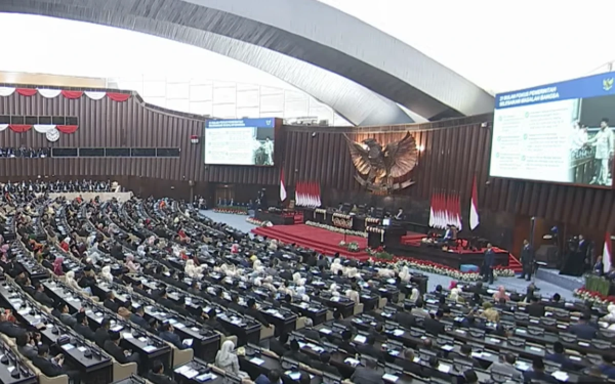 Thumbnail Berita - Prabowo Sampaikan Dua Pidato Hari Ini di Sidang Tahunan MPR dan Sidang Bersama DPR-DPD RI, Ini Susunan Acaranya