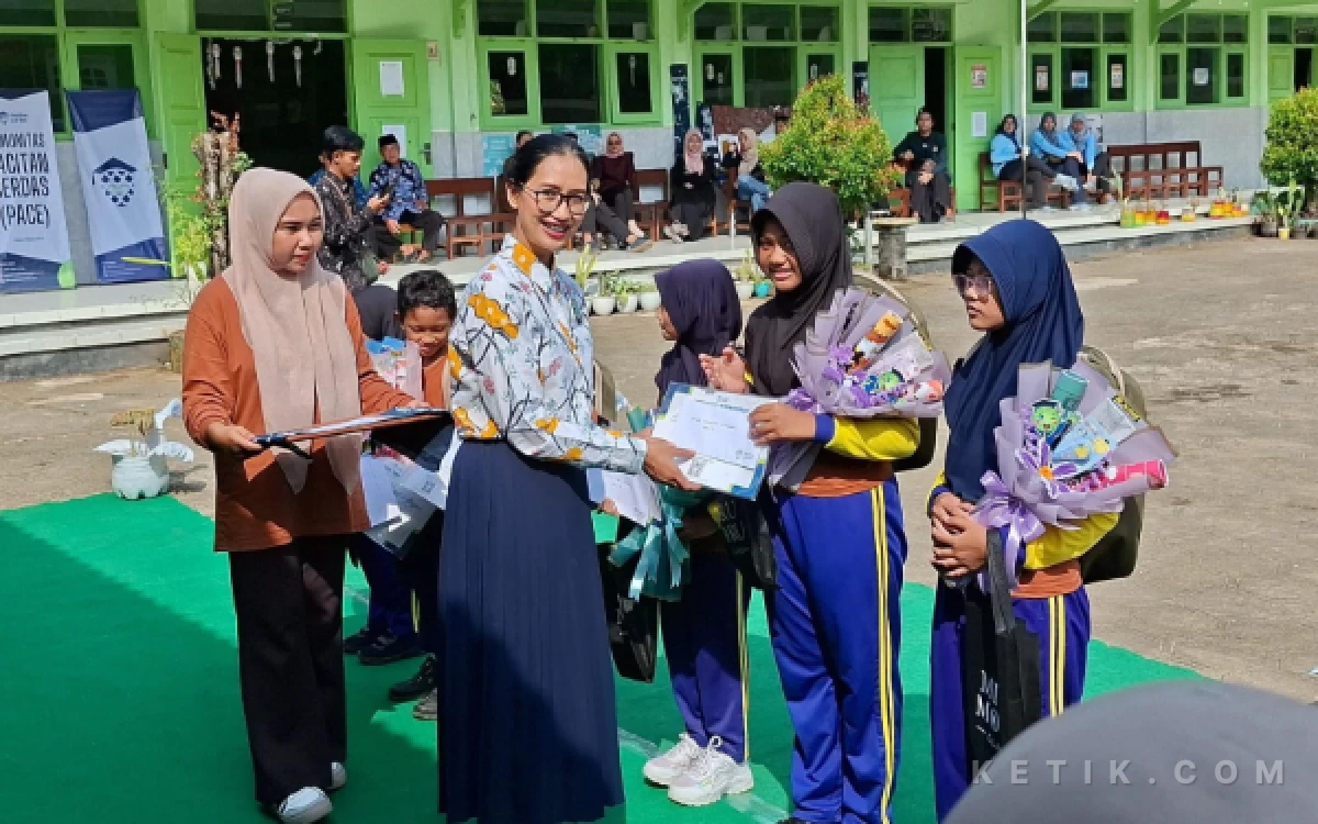Thumbnail Berita - HUT ke-5, Efi Suraningsih Puji Komunitas PACE yang Istiqomah Inspirasi Anak Pacitan