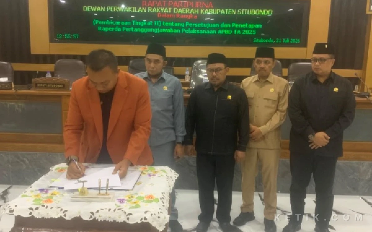 Thumbnail Berita - DPRD Situbondo Setujui Raperda Pertanggungjawaban APBD 2025