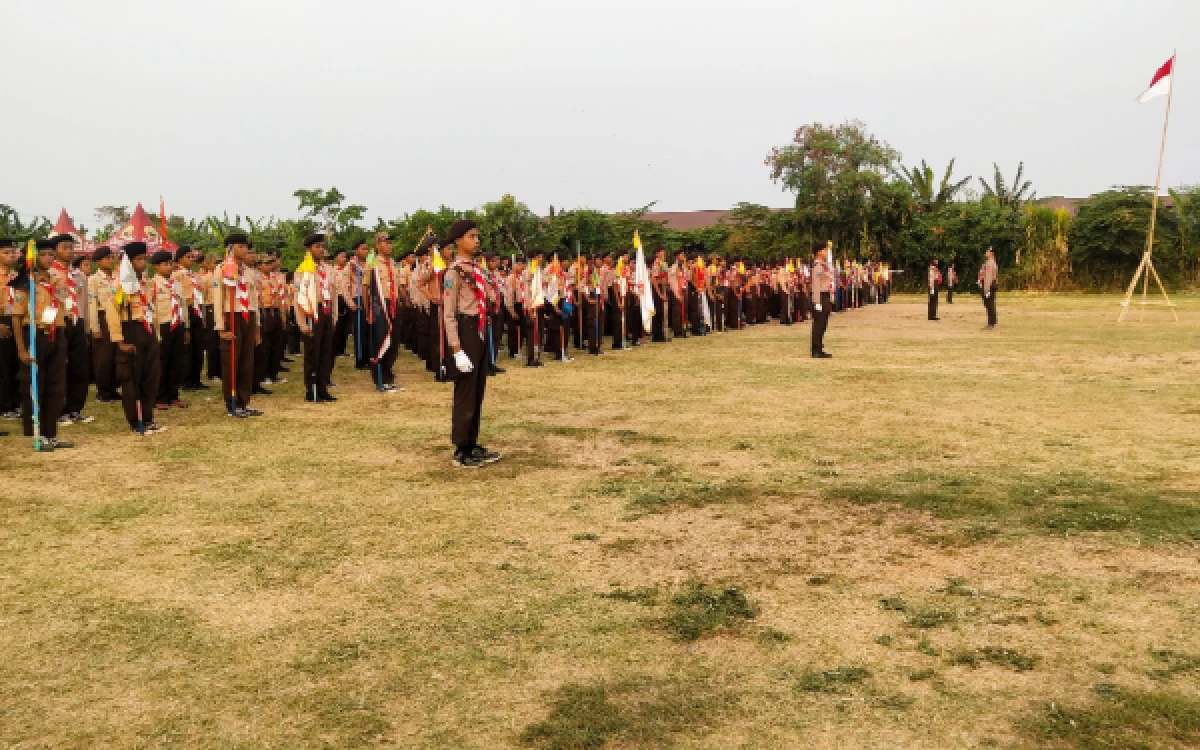 Foto Suasana pasukan upacara penutupan masih tampak terlihat rapi, disiplin dan tegar meskipun selama 3 hari menjalani Lomba Tingkat III. (Foto : Sutejo Rc/ketik.com)