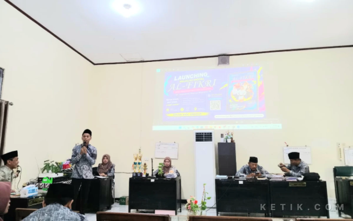 Thumbnail Berita - Inovasi Literasi, MTsN 2 Brebes Resmi Luncurkan Majalah Alfikri Digital