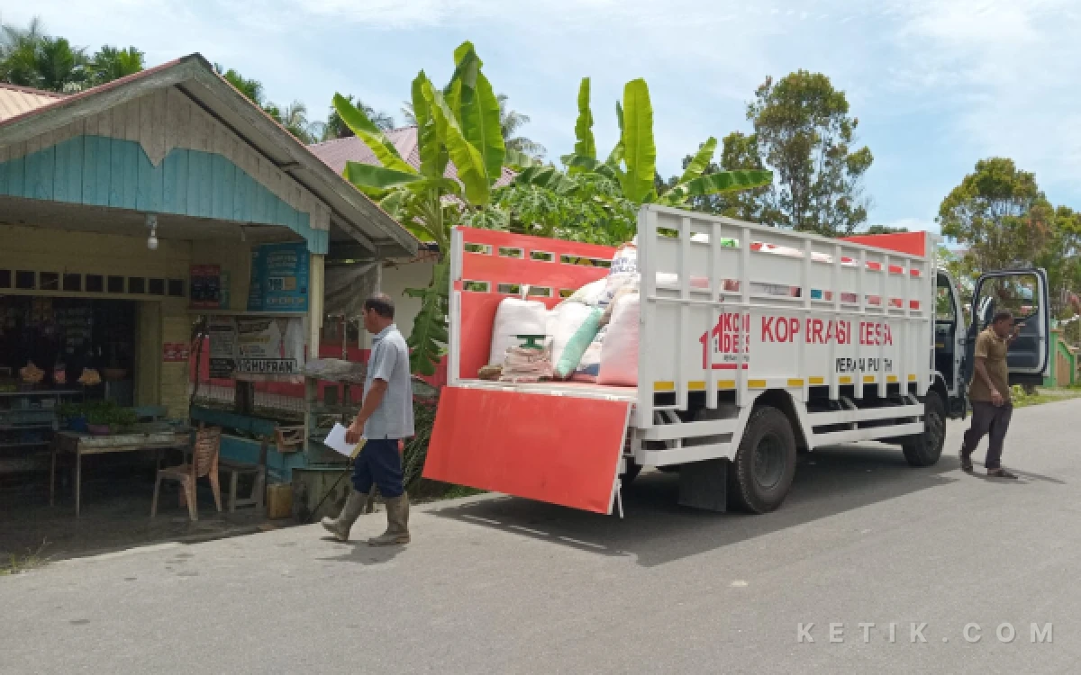 Thumbnail Berita - KDMP Desa Linggi Komitmen Serap Gabah Padi Petani Demi Jaga Stabilitas Harga dan Ketahanan Pangan