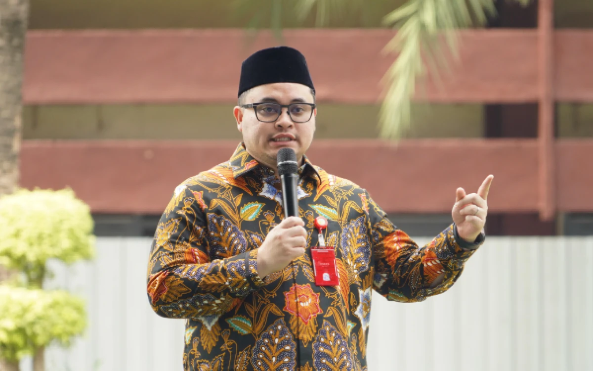 Thumbnail Berita - Buka Ekspresi Santri 2026, Bupati Kediri Mas Dhito: Terus Kobarkan Semangat Resolusi Jihad