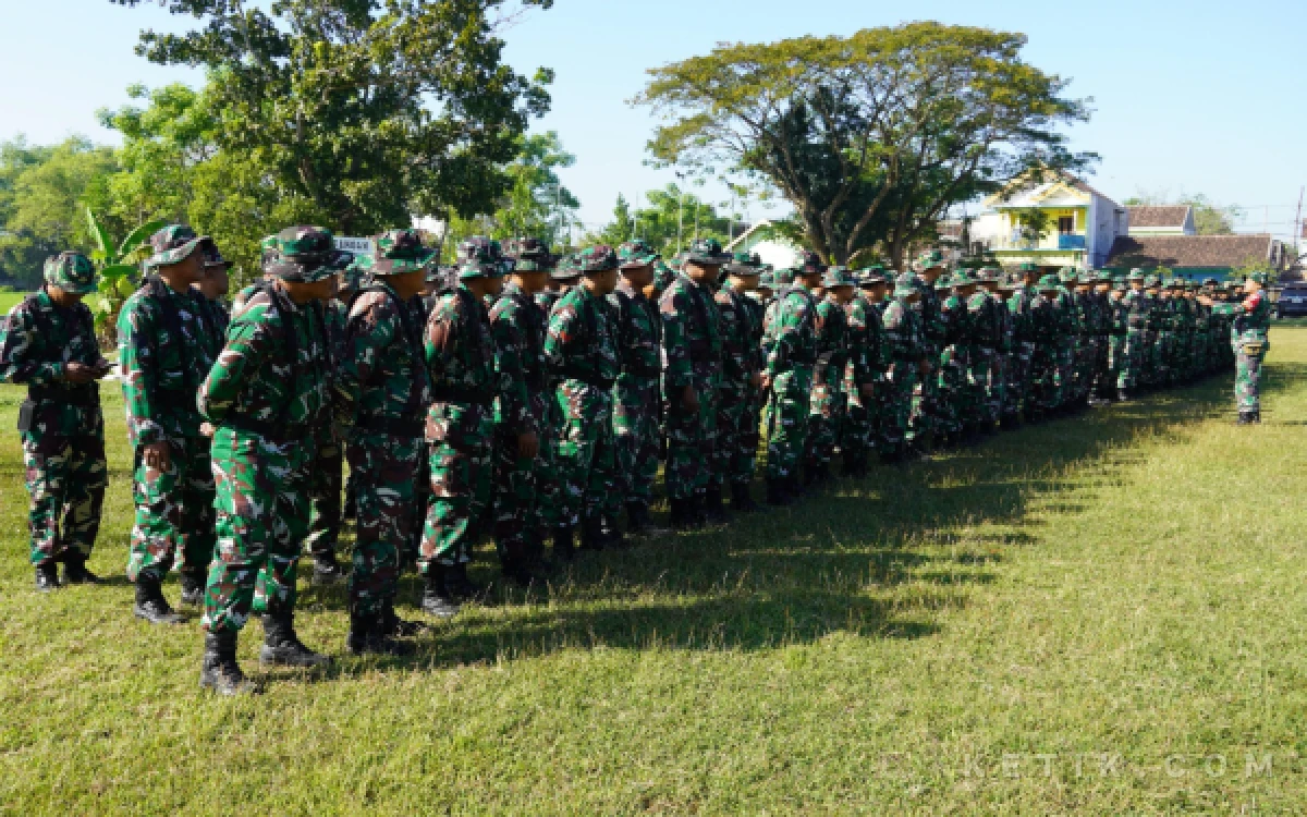 Thumbnail Berita - Uji Kemampuan Jasmani Prajurit, Kodim 0813 Bojonegoro Gelar PSJM Sistem Blok dan Hanmars 10 Km