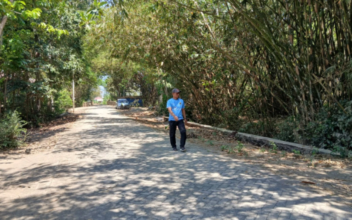 Thumbnail Berita - PT BSI Sulap Jalan Dusun Ringinagung Pesanggaran Banyuwangi Jadi Super Mulus