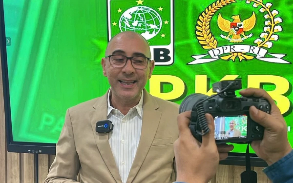 Thumbnail Berita - Nasim Khan Dukung Perampingan BUMN, Ingatkan Jangan Sampai Pekerja Jadi Korban