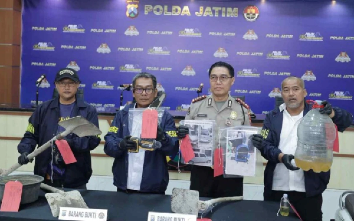 Thumbnail Berita - Terungkap! Begini Fakta-Fakta DBM Tersangka Pembunuhan Istri dan Anak di Hotel Madiun