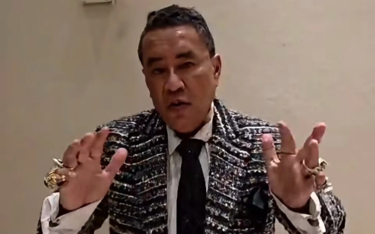 Thumbnail Berita - Buntut Ucapan "Lu Punya Otak Nggak?" ke Wartawan, Hotman Paris Bakal Dipanggil Polisi