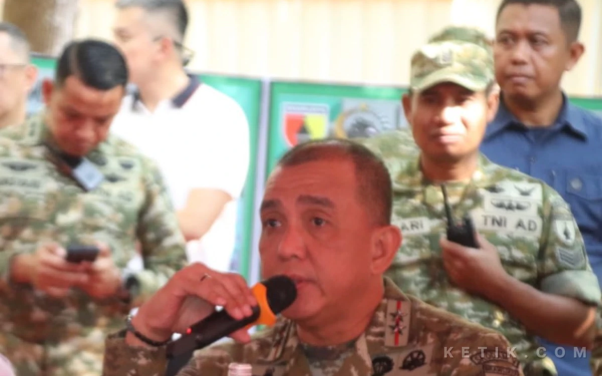 Thumbnail Berita - Pangdam V Brawijaya Kunjungi Situbondo, Brigif dan Yonif TP Proyek Strategis TNI Siap Dibangun di Lahan 80 Hektare