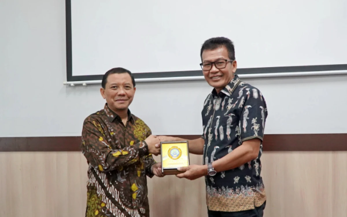 Thumbnail Berita - Kunjungi UM, UBT Pelajari Strategi Pengembangan Perguruan Tinggi dan Cascading IKU