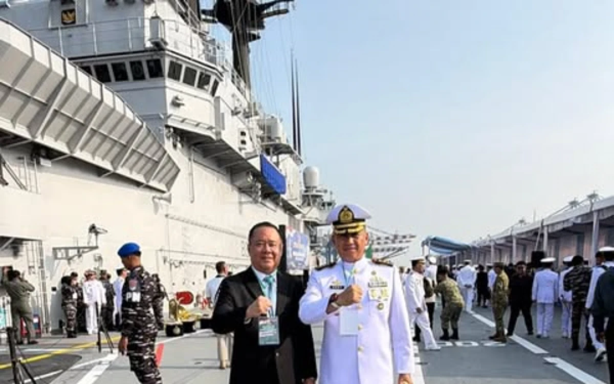 Thumbnail Berita - KRI Sriwijaya-100 Resmi Perkuat TNI AL, Danlanal Palembang dan Wagub Sumsel Hadiri Momentum Bersejarah